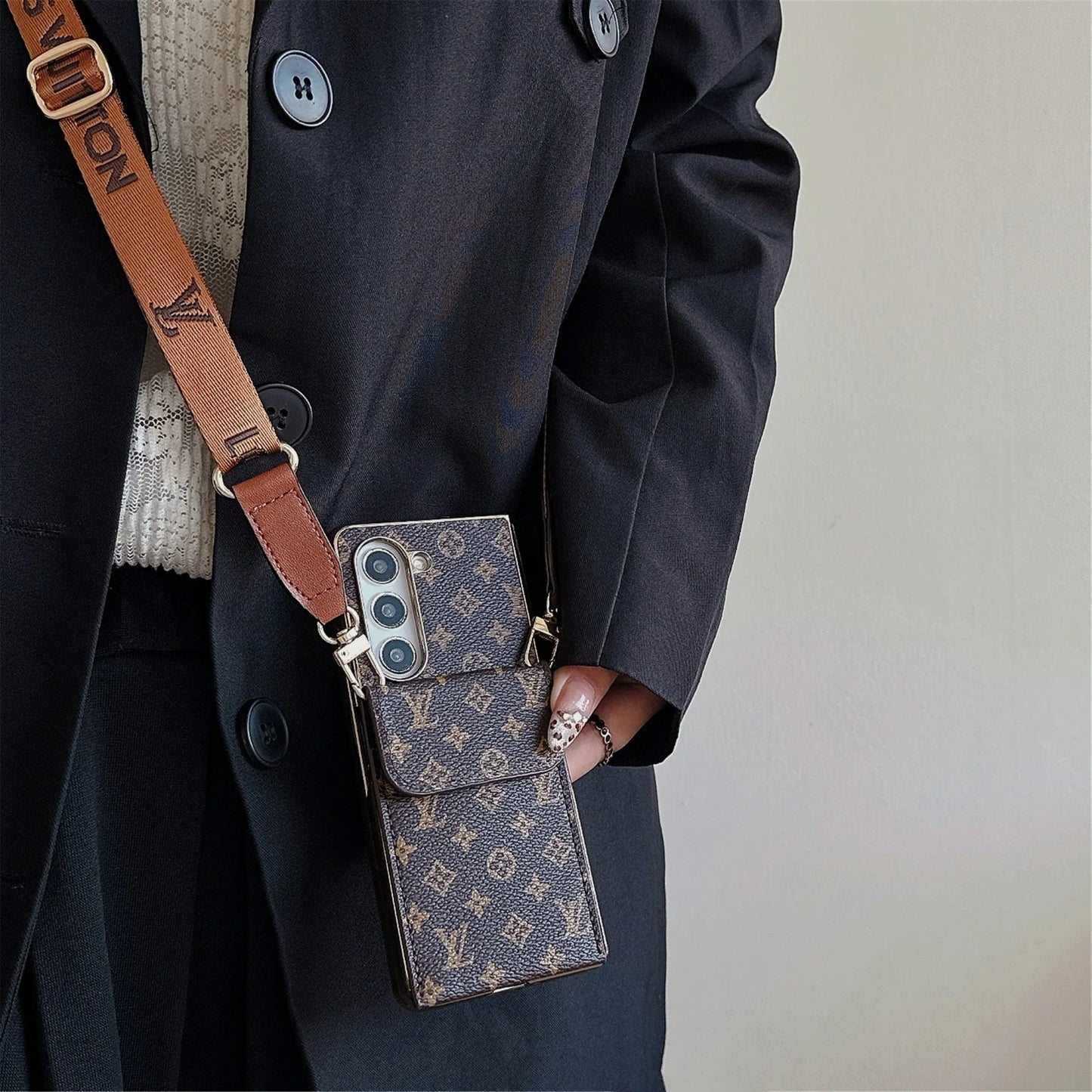 LuxeCarry™ Crossbody Wallet Case for Z Fold